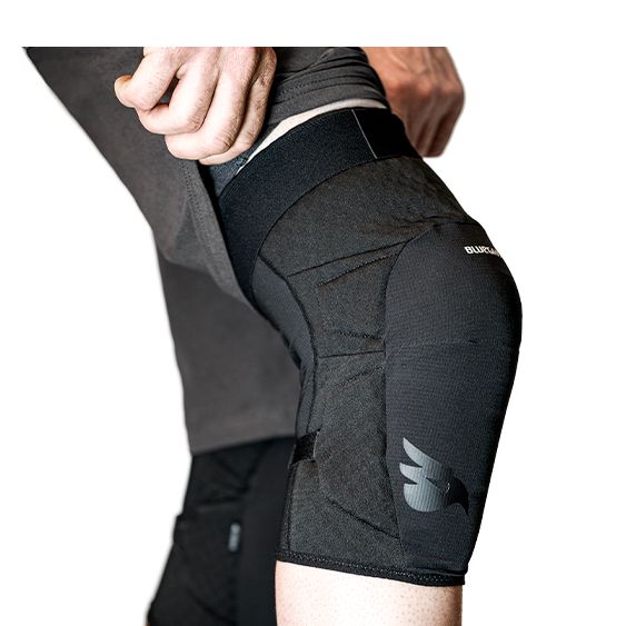 Bluegrass Arto Knee is a Level 2 Type B Certified MTB Kneepads for Trail, Enduro, DH and E-MTB featuring SAS-TEC Technology